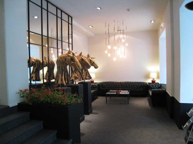 Hotel Leyre Pamplona Exterior foto